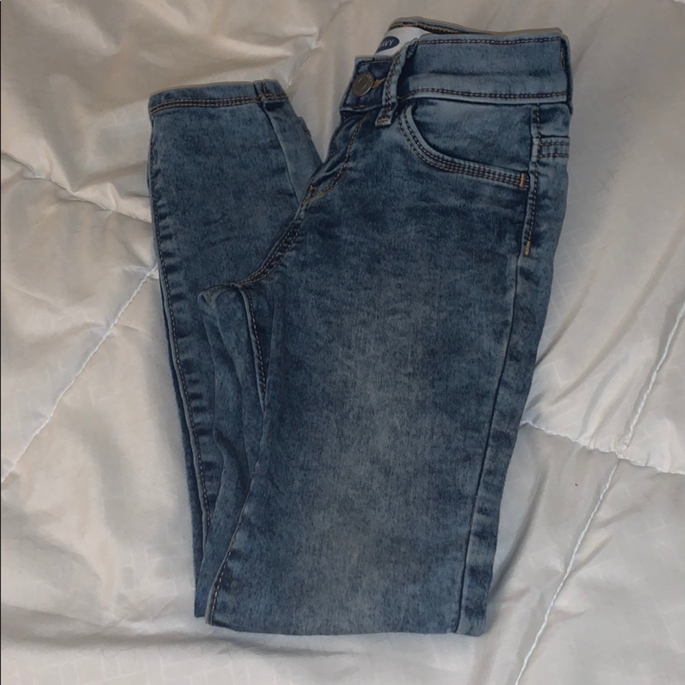 Light wash old navy girls skinny jeans. Ballerina